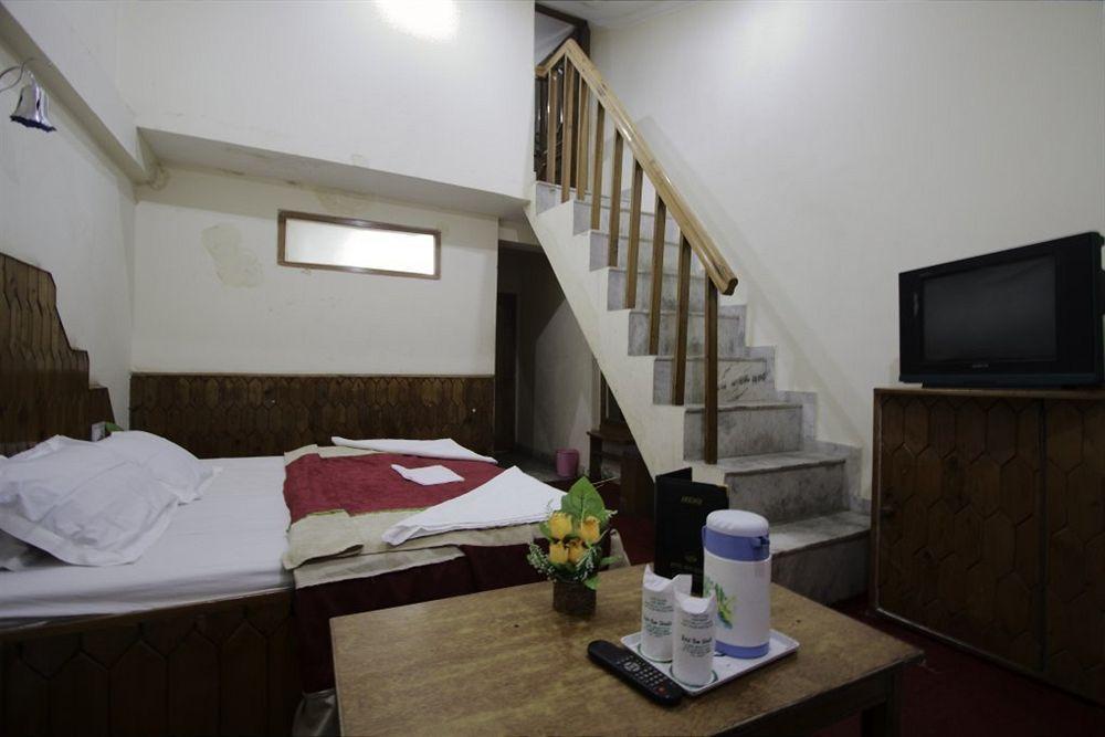 Hotel The Shivalik Manāli Exteriér fotografie